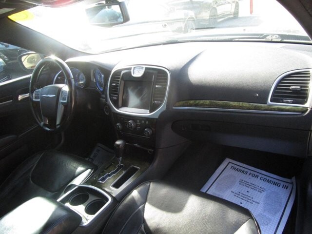 2013 Chrysler 300 in Tampa, FL 33604-6914 - 1875731 12