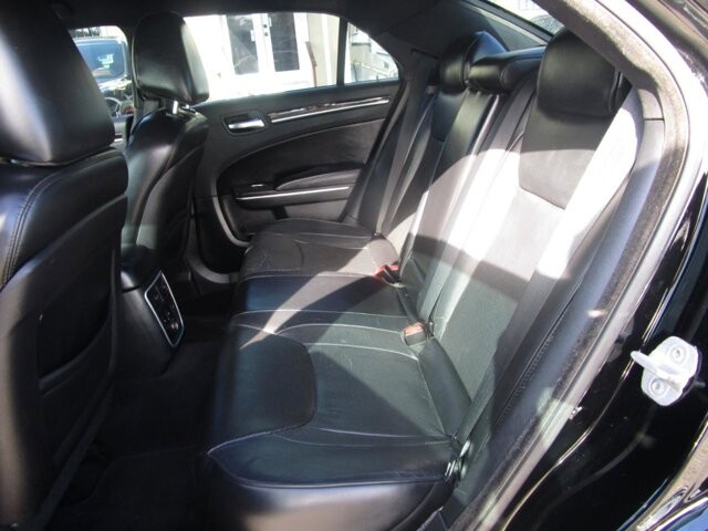 2013 Chrysler 300 in Tampa, FL 33604-6914 - 1875731 11