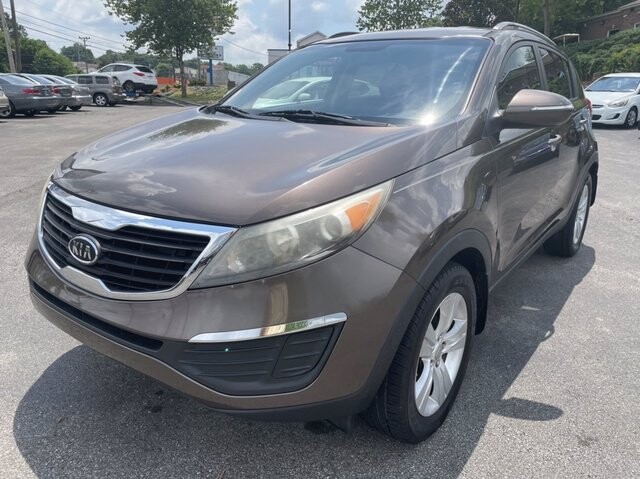 2011 Kia Sportage in Nashville, TN 37211-5205 - 1878335 7