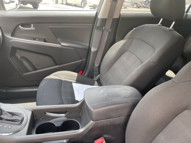 2011 Kia Sportage in Nashville, TN 37211-5205 - 1878335 11