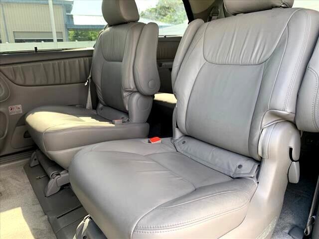 2006 Toyota Sienna in Maitland, FL 32751 - 1882630 37