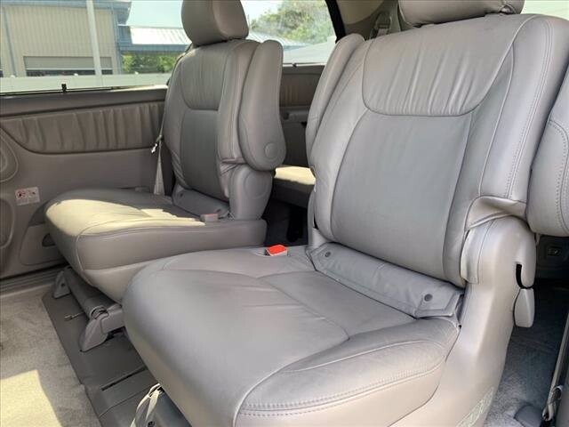 2006 Toyota Sienna in Maitland, FL 32751 - 1882630 65