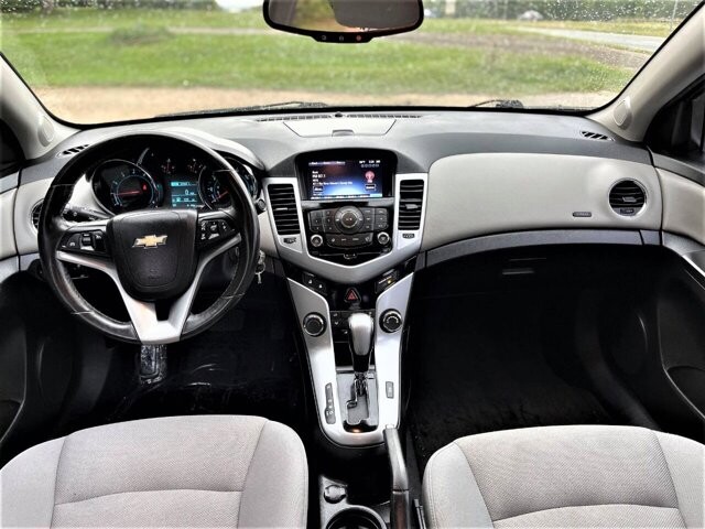 2013 Chevrolet Cruze in Commerce, GA 30529 - 1884564 32