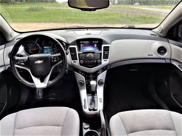 2013 Chevrolet Cruze in Commerce, GA 30529 - 1884564 60