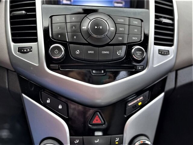 2013 Chevrolet Cruze in Commerce, GA 30529 - 1884564 38