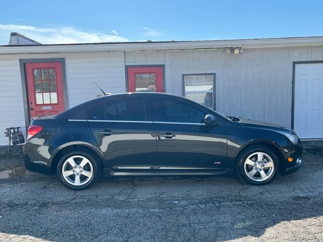 2013 Chevrolet Cruze in Commerce, GA 30529 - 1884564 15