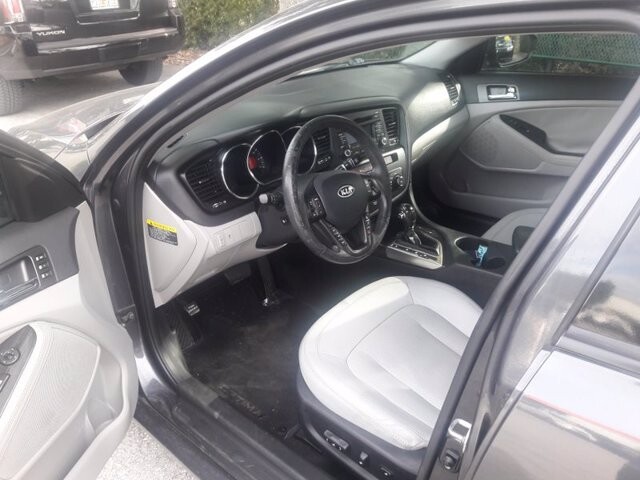 2011 Kia Optima in Longwood, FL 32750 - 1887321 10