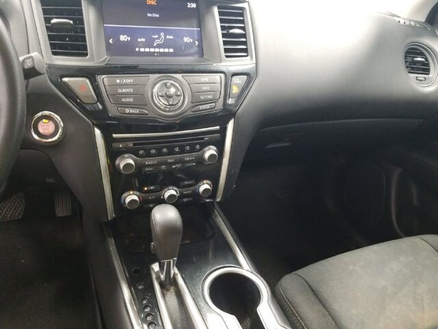 2018 Nissan Pathfinder in Pompano Beach, FL 33064 - 1887425 8