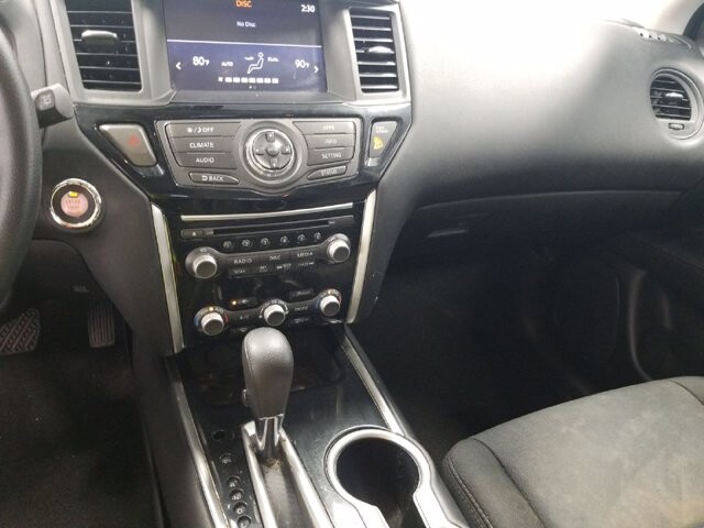2018 Nissan Pathfinder in Pompano Beach, FL 33064 - 1887425 18