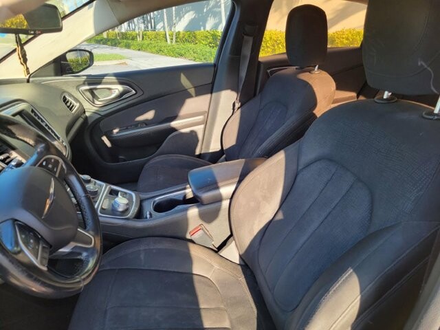 2015 Chrysler 200 in Pompano Beach, FL 33064 - 1897242 13