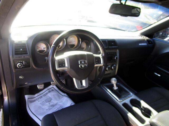 2013 Dodge Challenger in Tampa, FL 33604-6914 - 1912814 12