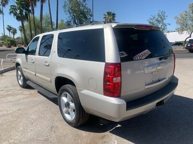 2008 Chevrolet Suburban in Tucson, AZ 85712-4825 - 1919076 3