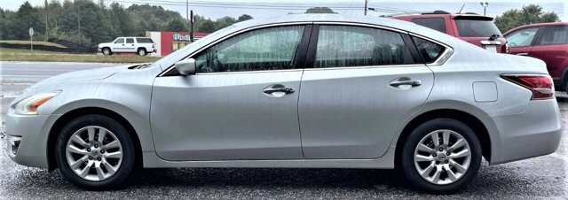 2014 Nissan Altima in Commerce, GA 30529 - 1921892 30