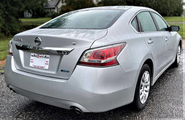 2014 Nissan Altima in Commerce, GA 30529 - 1921892 16