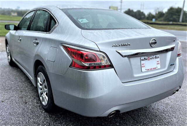 2014 Nissan Altima in Commerce, GA 30529 - 1921892 17