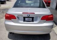 2011 BMW 328i in Houston, TX 77090 - 1926188 4
