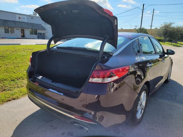 2018 Kia Optima in Pompano Beach, FL 33064 - 1934677 28