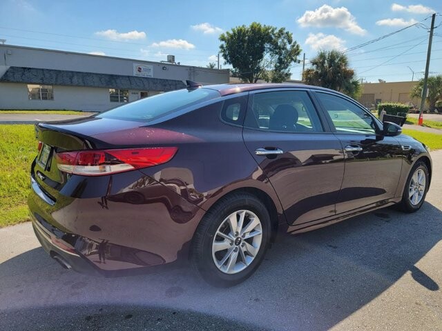 2018 Kia Optima in Pompano Beach, FL 33064 - 1934677 21