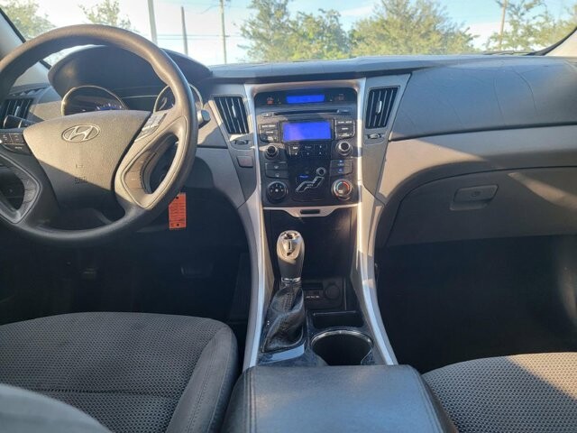 2013 Hyundai Sonata in Pompano Beach, FL 33064 - 1943406 28
