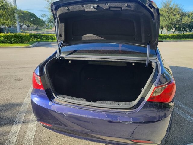 2013 Hyundai Sonata in Pompano Beach, FL 33064 - 1943406 31
