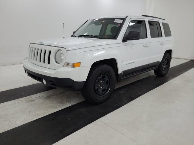2015 Jeep Patriot in Pompano Beach, FL 33064 - 1943407 24