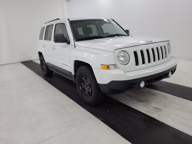 2015 Jeep Patriot in Pompano Beach, FL 33064 - 1943407 37