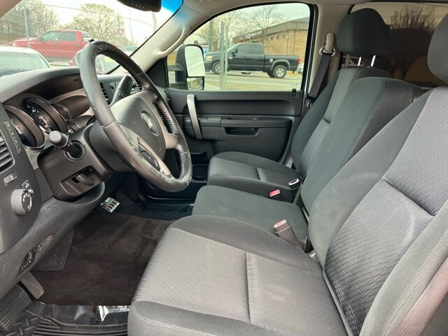 2013 Chevrolet Silverado 2500 in Commerce, GA 30529 - 1974123 27