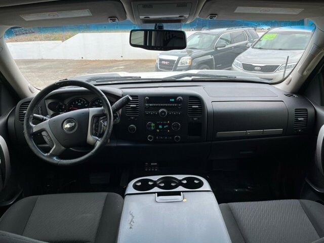 2013 Chevrolet Silverado 2500 in Commerce, GA 30529 - 1974123 29