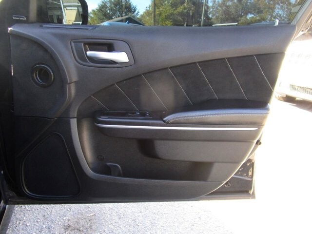 2014 Dodge Charger in Tampa, FL 33604-6914 - 1975079 17