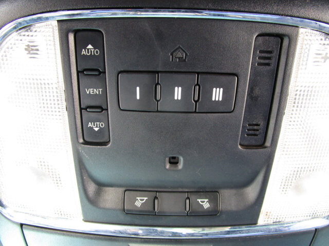 2014 Dodge Charger in Tampa, FL 33604-6914 - 1975079 15