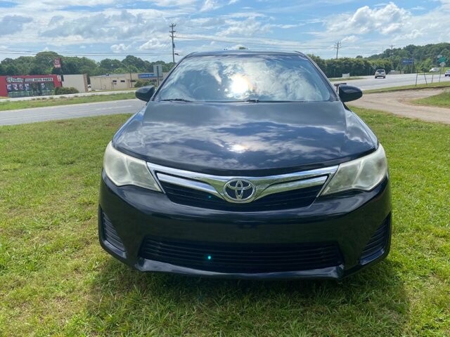 2013 Toyota Camry in Commerce, GA 30529 - 1976196 31