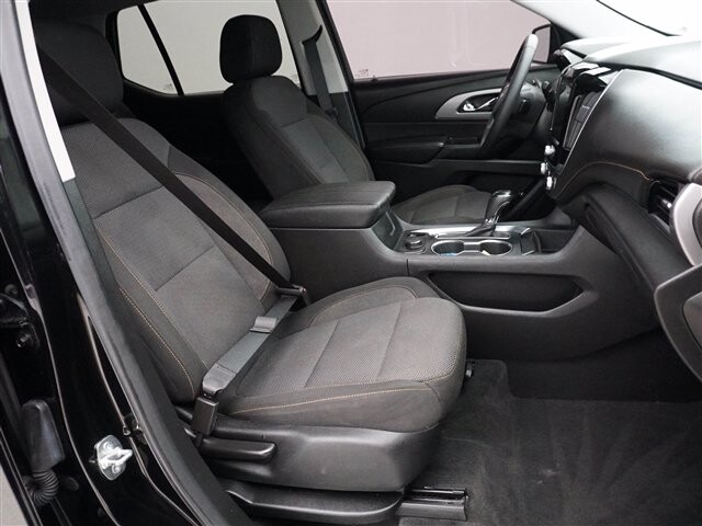 2019 Chevrolet Traverse in Cincinnati, OH 45251-2402 - 1977541 69