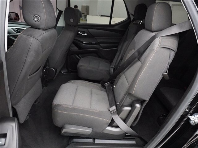2019 Chevrolet Traverse in Cincinnati, OH 45251-2402 - 1977541 65