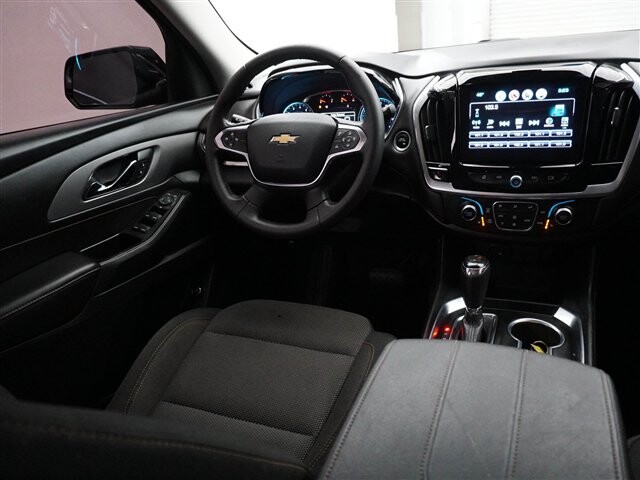 2019 Chevrolet Traverse in Cincinnati, OH 45251-2402 - 1977541 38
