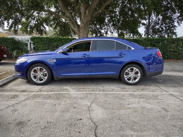2015 Ford Taurus in Longwood, FL 32750 - 1981389