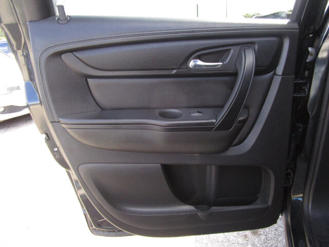 2015 GMC Acadia in Tampa, FL 33604-6914 - 1997155 51