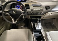 2009 Honda Civic in Woodford, VA 22580 - 1999235 16