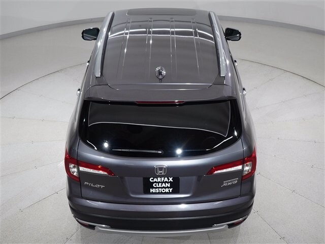 2019 Honda Pilot in Cincinnati, OH 45251-2402 - 2005262 5