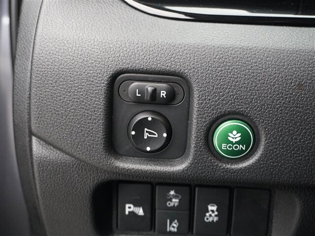 2019 Honda Pilot in Cincinnati, OH 45251-2402 - 2005262 71