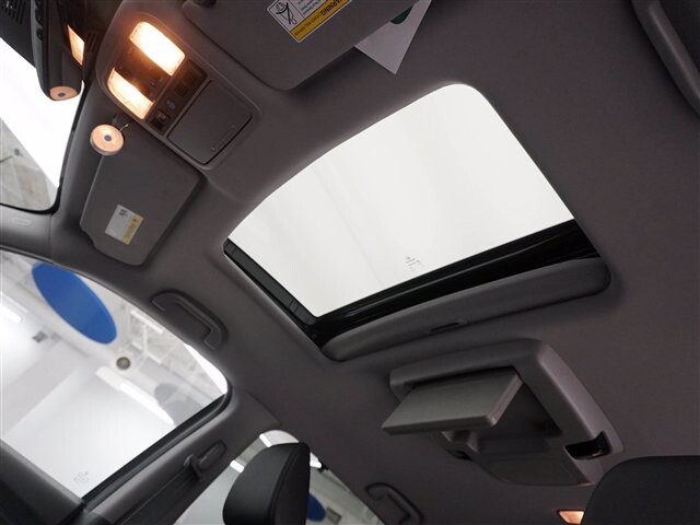 2019 Honda Pilot in Cincinnati, OH 45251-2402 - 2005262 45