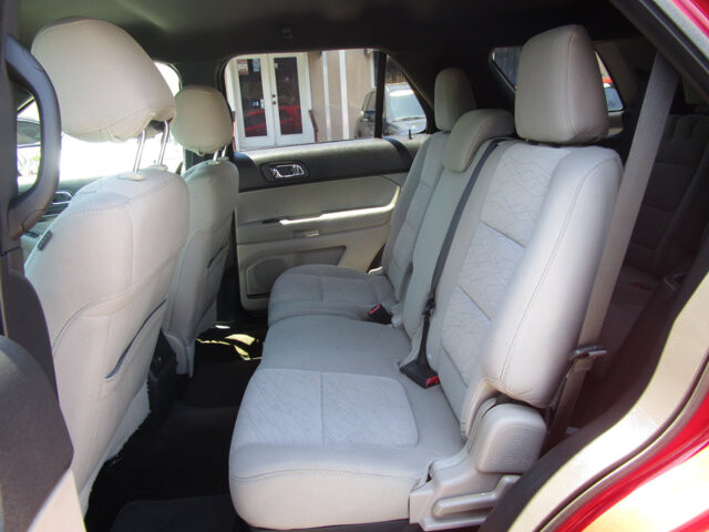 2014 Ford Explorer in Tampa, FL 33604-6914 - 2010294 10