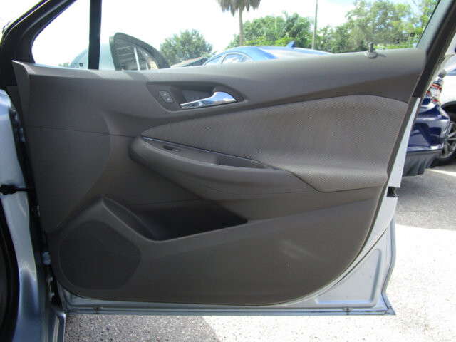 2017 Chevrolet Cruze in Tampa, FL 33604-6914 - 2011884 15