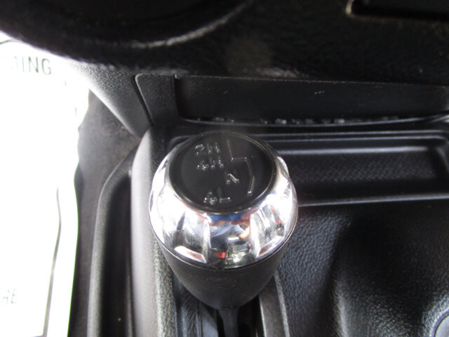 2013 Jeep Wrangler in Tampa, FL 33604-6914 - 2012965 6