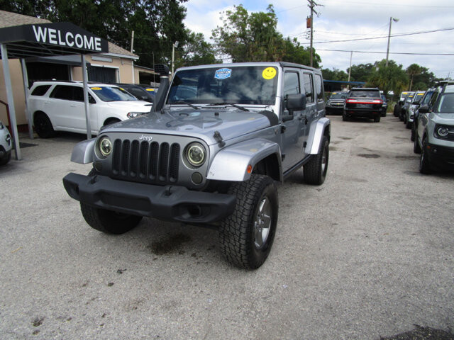 2013 Jeep Wrangler in Tampa, FL 33604-6914 - 2012965 2