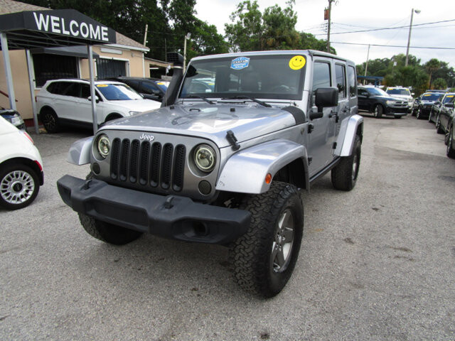 2013 Jeep Wrangler in Tampa, FL 33604-6914 - 2012965 31