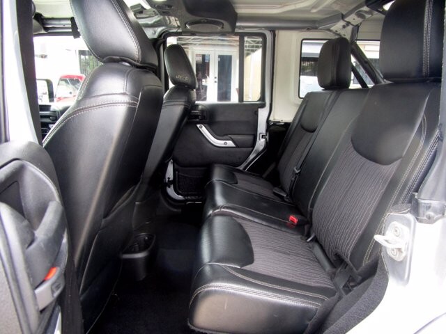 2013 Jeep Wrangler in Tampa, FL 33604-6914 - 2012965 67