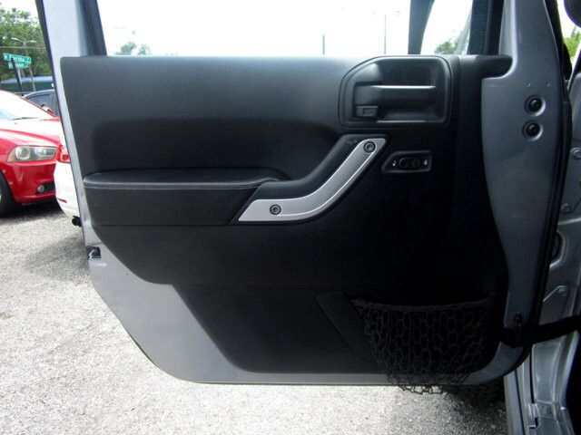 2013 Jeep Wrangler in Tampa, FL 33604-6914 - 2012965 74