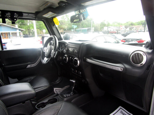 2013 Jeep Wrangler in Tampa, FL 33604-6914 - 2012965 96