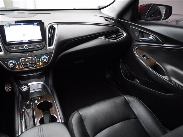 2017 Chevrolet Malibu in Cincinnati, OH 45251-2402 - 2013213 72