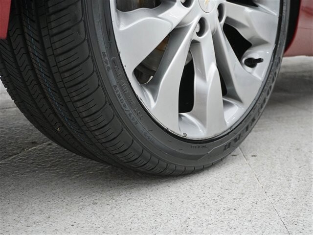 2017 Chevrolet Malibu in Cincinnati, OH 45251-2402 - 2013213 48